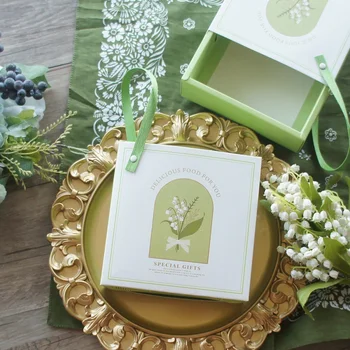 17 * 17* 5 см, 5 броя, златисто-зелена хартиена кутия с лилии от долината под формата на шоколадови бонбони ръчна изработка, за опаковане на подаръци за сватба, рожден Ден