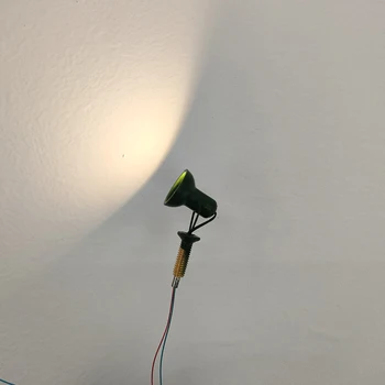 Аксесоари За прожектори Прожекторите Черен /зелен модел е Заменен от месинг стълб за довършителни работи на фасади на сгради прожекторный лампа