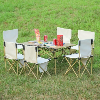 Външни преносими маси и столове за самостоятелно пътуване на къмпинг Маса за пикник и столчета за пилешки крем маса за рисуване столове