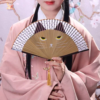 Копринени китайски мультяшные котки Модерни Ръчни вентилатори в японски стил, популярни ръчно сгъваеми феновете за жени и момичета