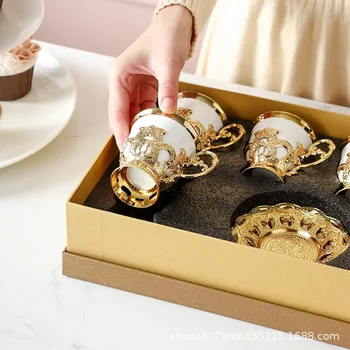 Ниска чаша в европейски стил комплект чаши в златна рамка подарък кутия за кафе чаши с шест покрития