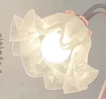 Стъклена лампа Крем полилей в красивия стил Творчески Камбанка Цвете Орхидея И цвете лампа в американски стил в селските райони